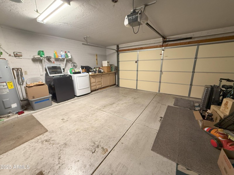 GARAGE 2