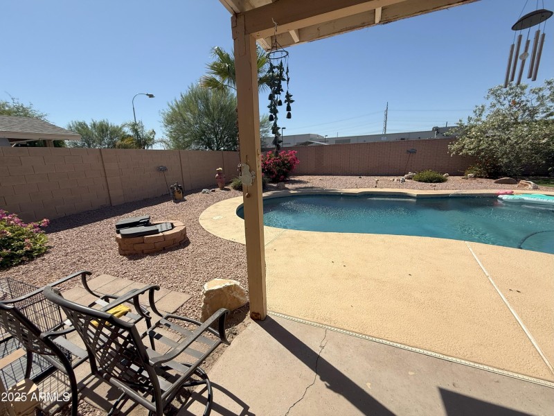POOL 5
