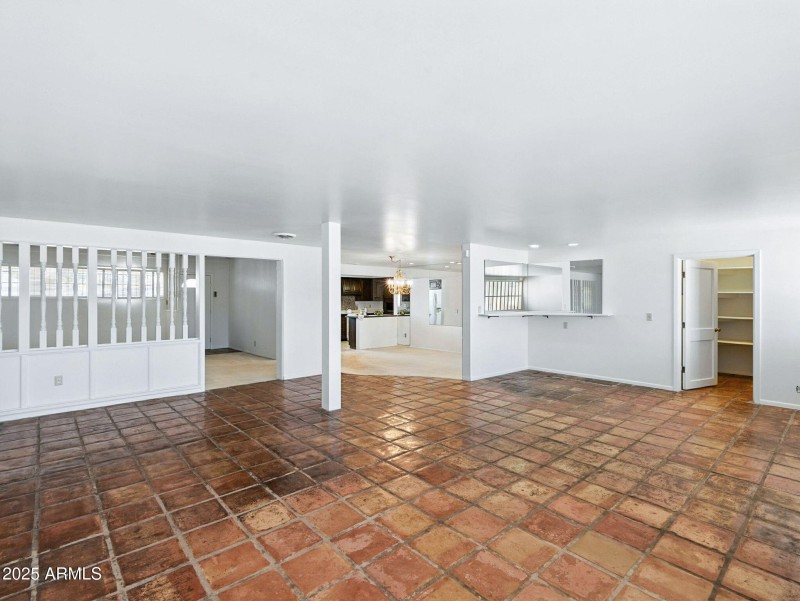 11-web-or-mls-Roosevelt-11