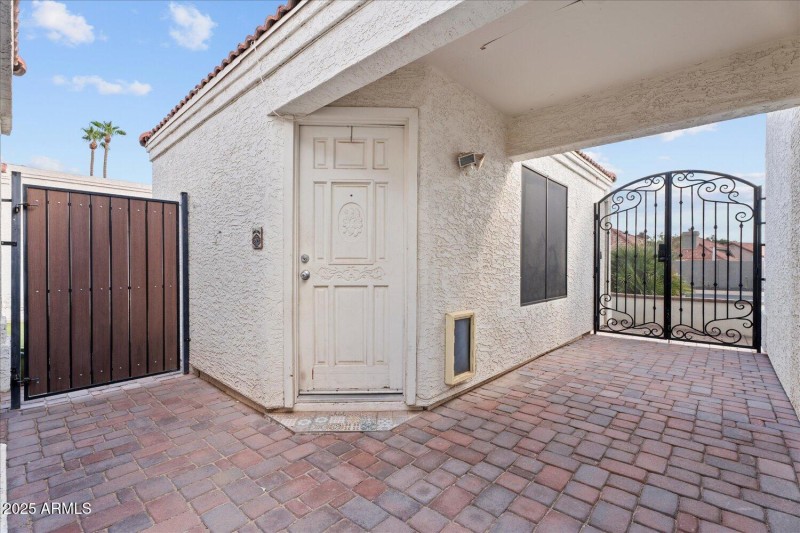 Casita Entrance
