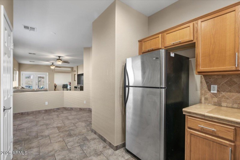 10-Kitchen