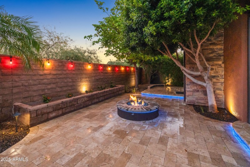 Fire pit