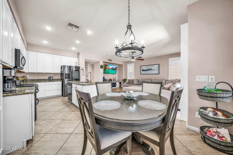 2292 S 155th Ln-15