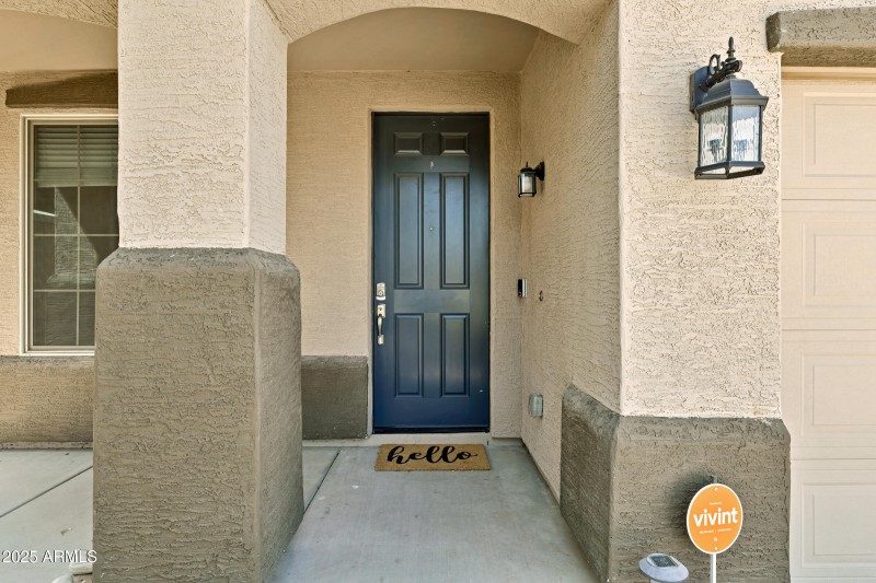 2075 W Bennett Way-4