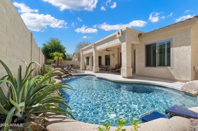 Via Montoya Pool 1