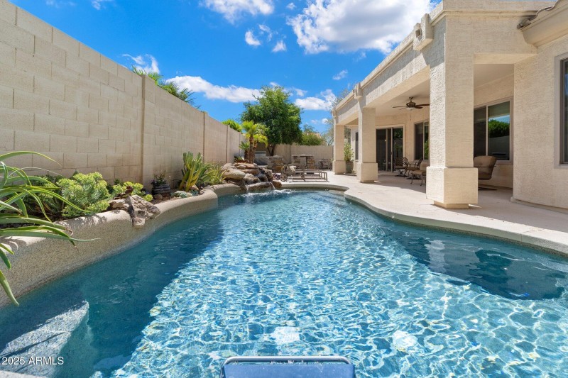Via Montoya Pool 2