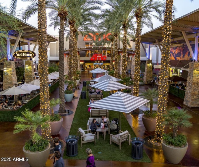 Desert Ridge entertainment