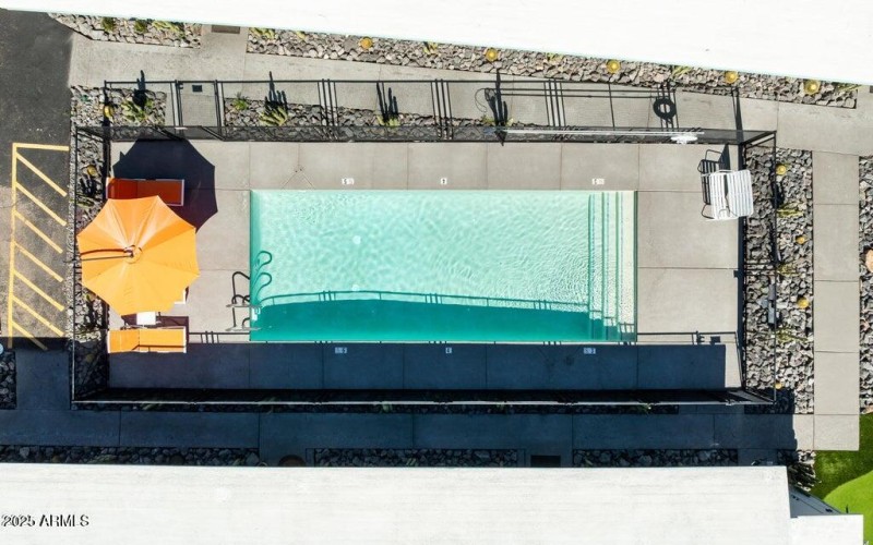 20250323224508425480000000-o