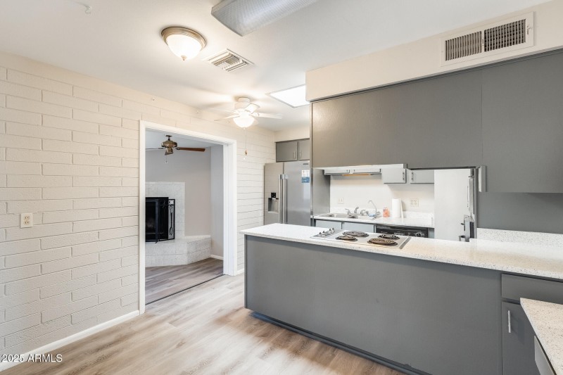 Eat In Kitchen