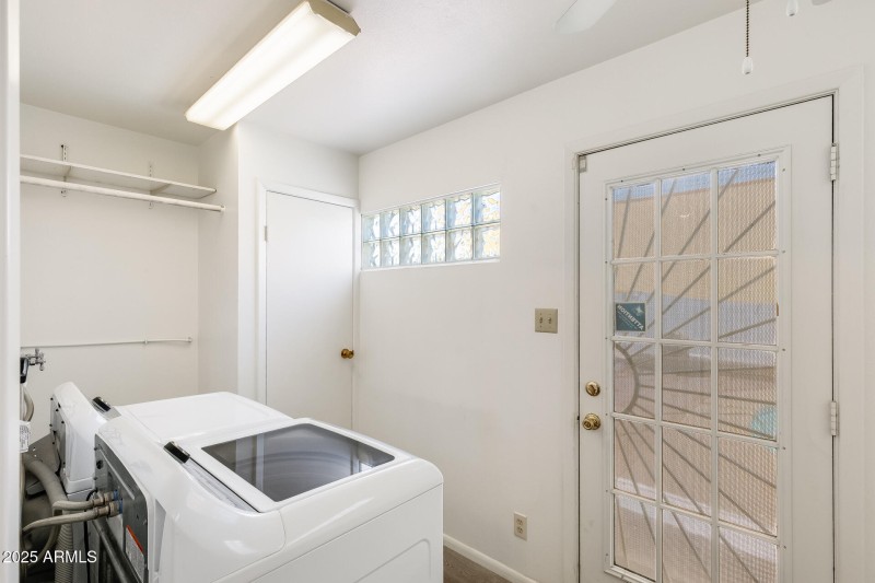 Washer & Dryer Included