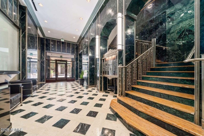 EntryStairs