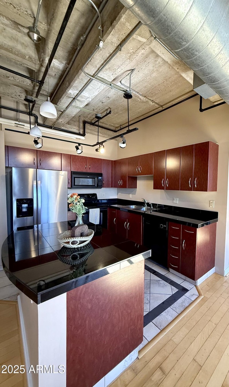 Kitchen2