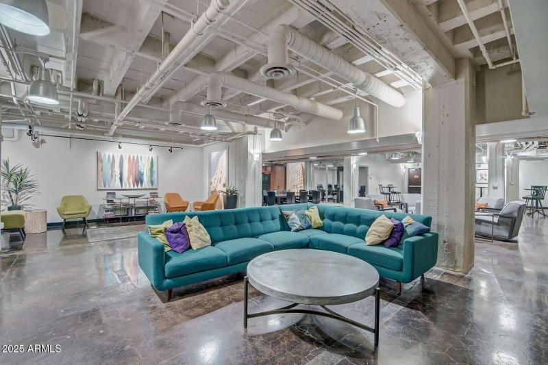 Rec area basement2