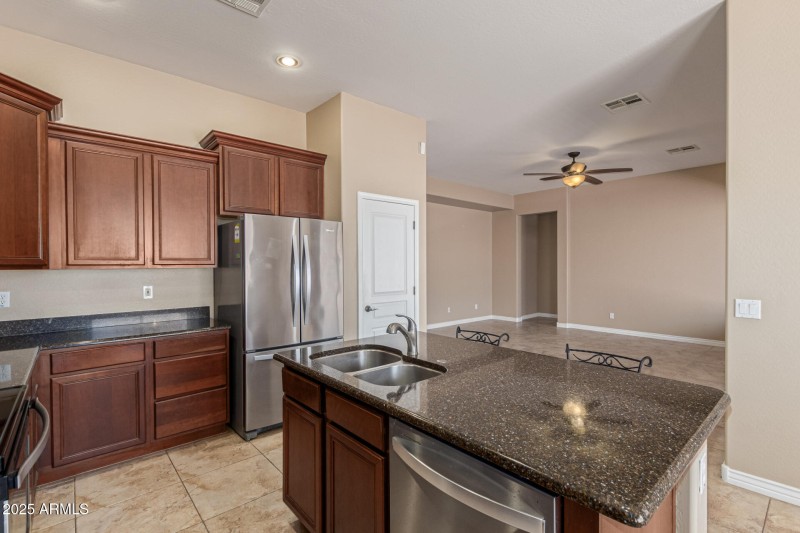 Spacious Kitchen