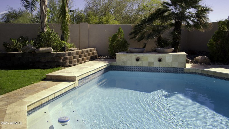 pool photo 93rd Way 1