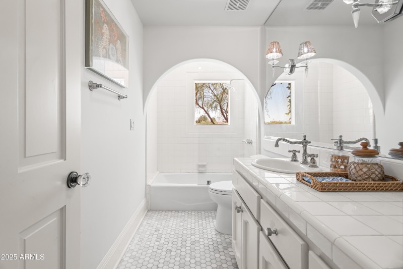 Bathroom 4