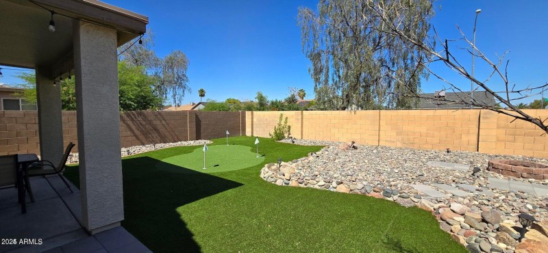 EL Frio Backyard 2