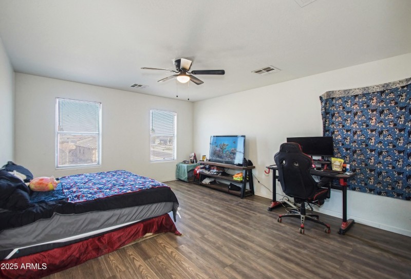 Fourth bedroom
