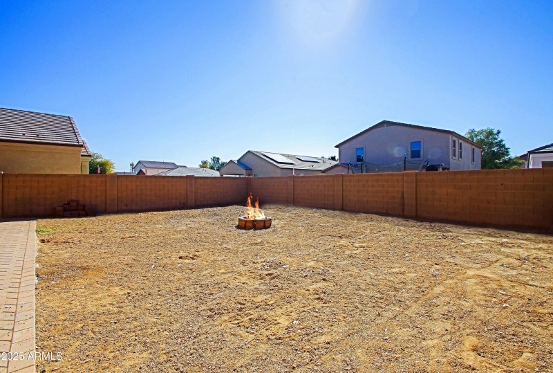 Backyard firepit