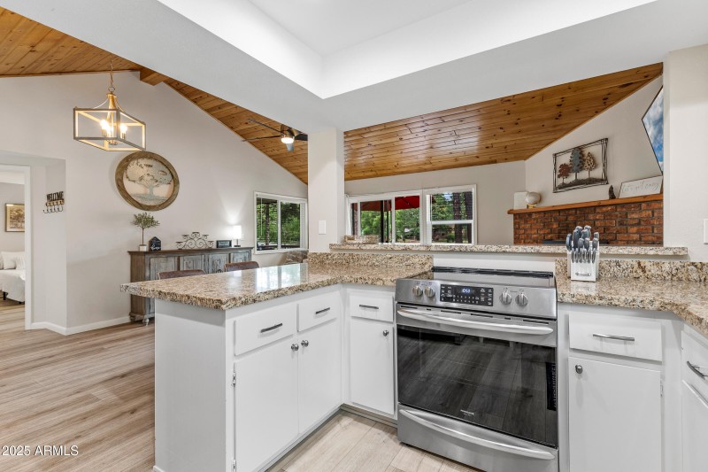 1710 N Fairway Dr-17