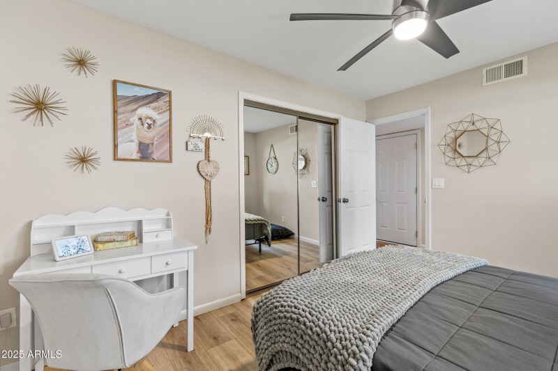 1710 N Fairway Dr-23