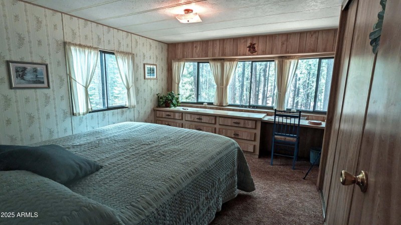 MBR Bay Window