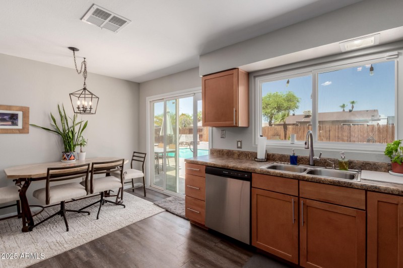 Kitchen 3