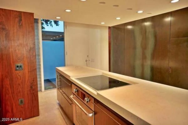 Kitchen 3