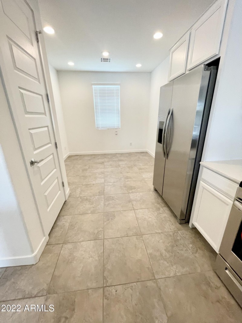 C1C343CA-3FDC-47E8-8661-3695D85918B7