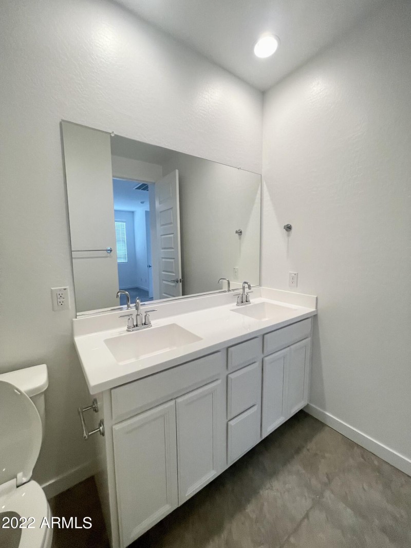 584C2BC1-862E-4D9A-8CF1-C6BDEA8429D2