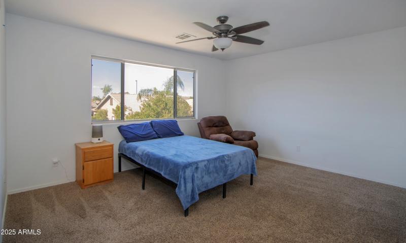 Master Bed_Bath-5
