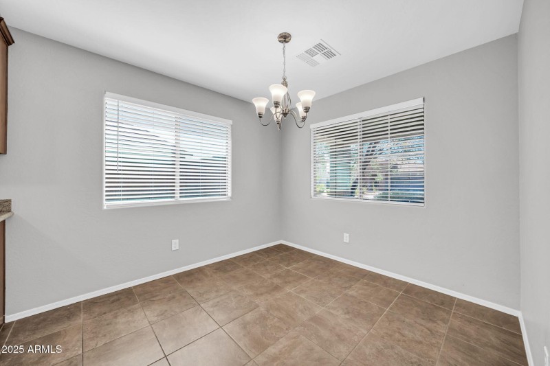 23838 W Gibson Ln-13