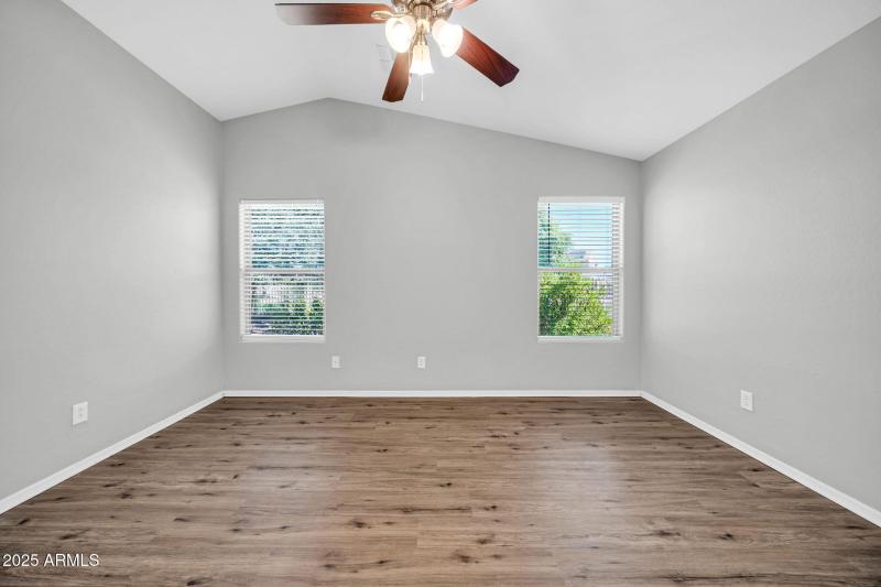 23838 W Gibson Ln-21