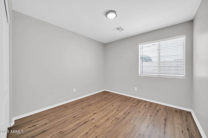 23838 W Gibson Ln-25