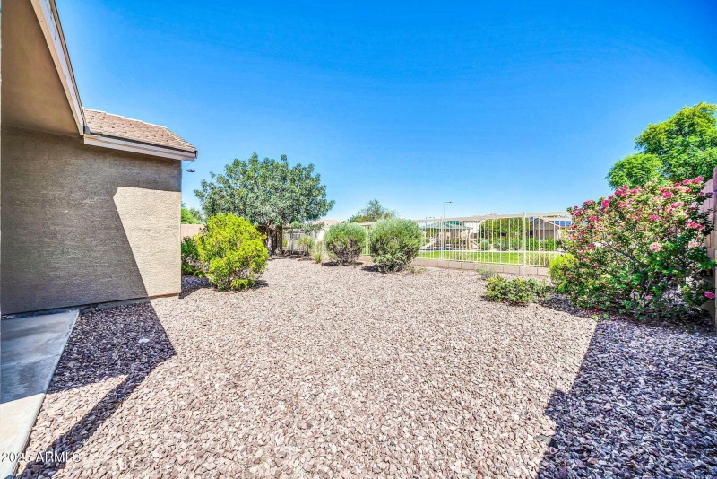 23838 W Gibson Ln-36