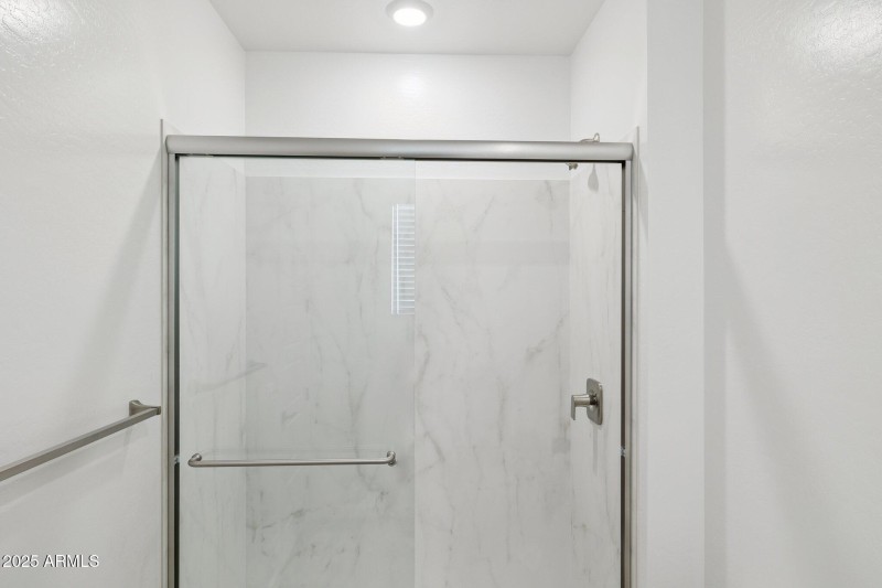 38-web-or-mls-10043-s-23rd-dr-lot-7