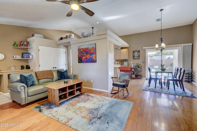 004_Living Room 4
