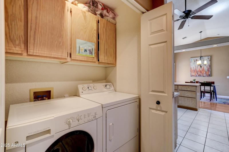 019_Laundry Room 1