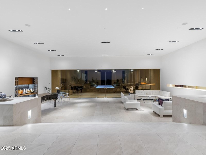 077_Great Room