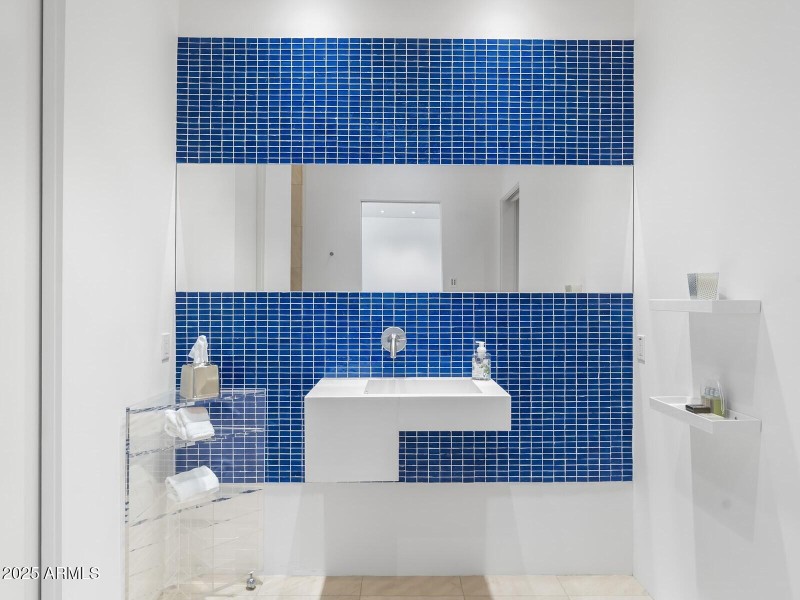 115_Bathroom