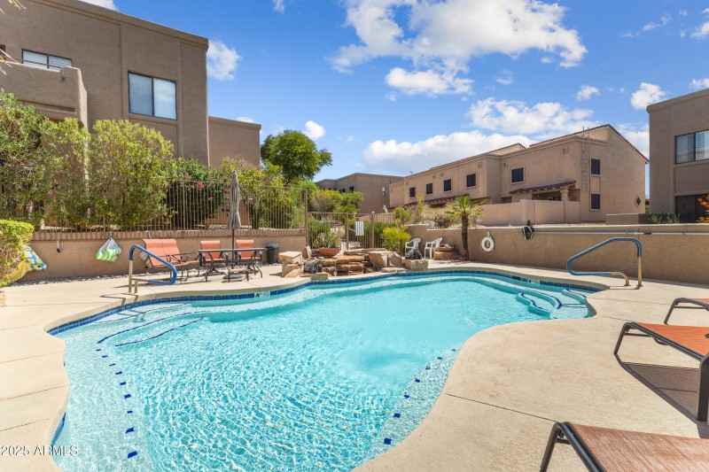 Community pool
