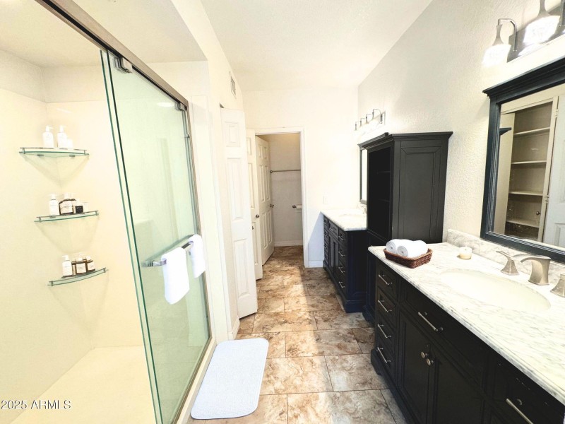 bathroom1