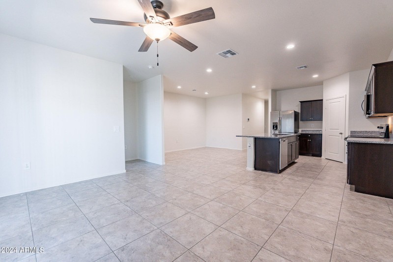 30-web-or-mls-Basil-7