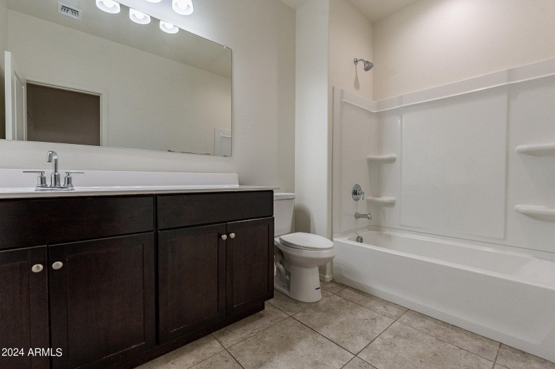 13-web-or-mls-Basil-24