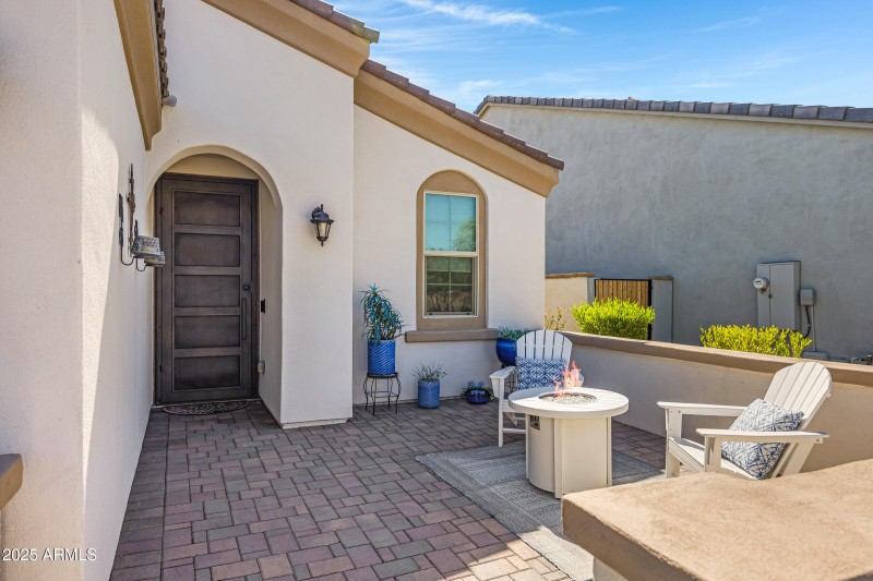5633 N 206th Ave-5