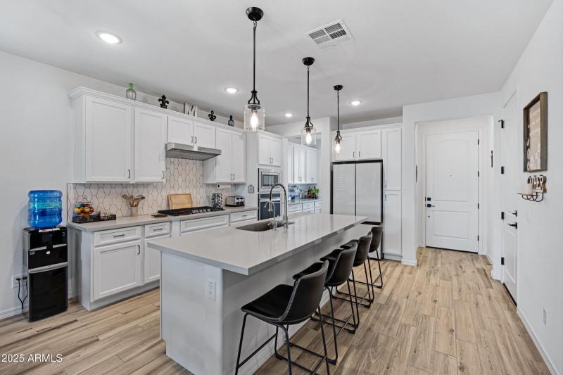 5633 N 206th Ave-9