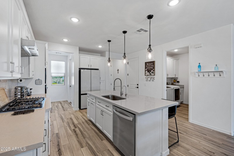 5633 N 206th Ave-10