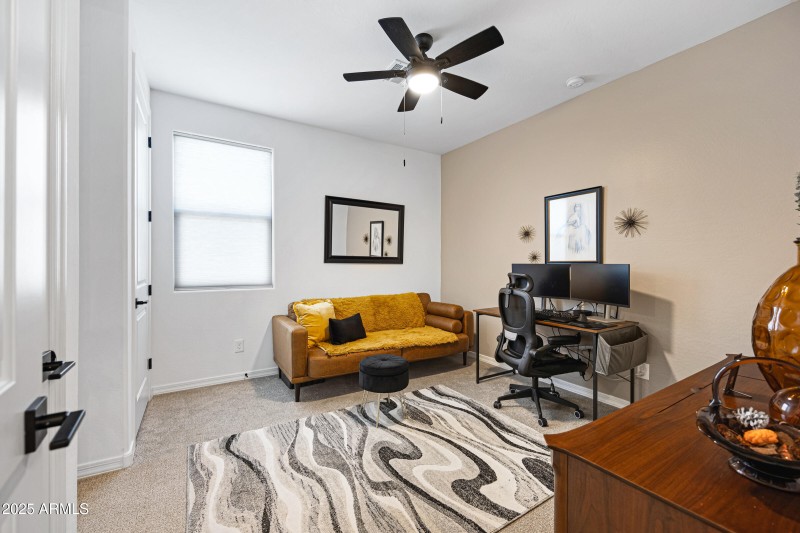 5633 N 206th Ave-22