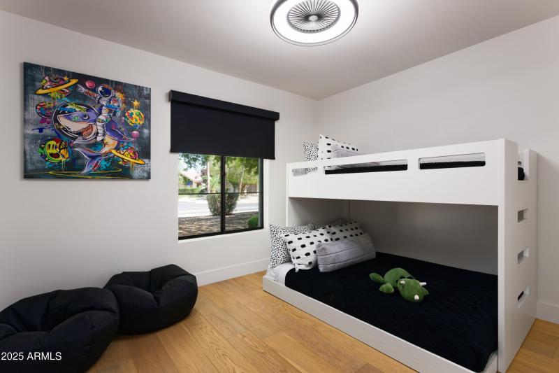 PropertyImageCo_13422N58thPl_WEB-1