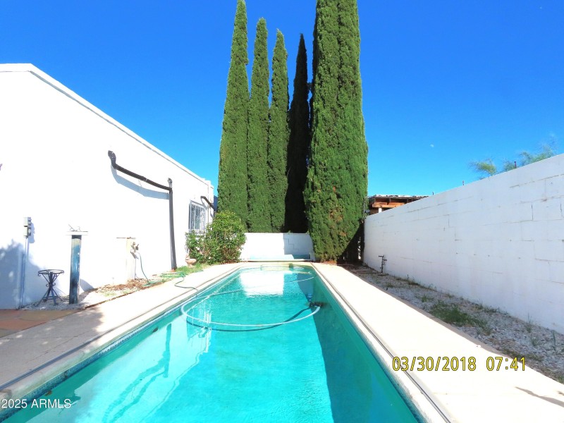 pool2